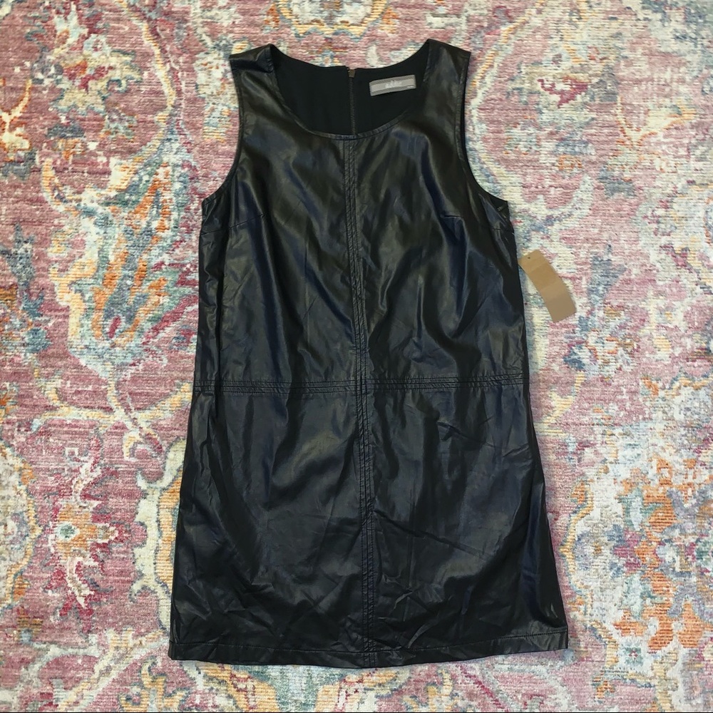 3️⃣ Sleeveless Faux Leather Dress w/ Pockets. Sz M